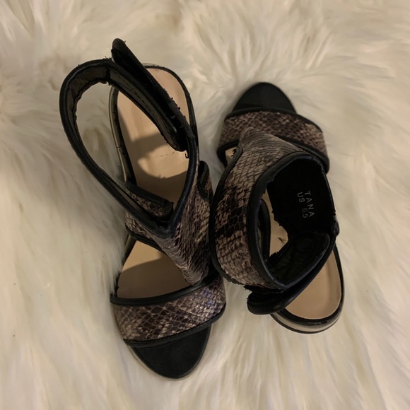 Beau and Ashe snakeskin print chunky heel - Picture 12 of 12